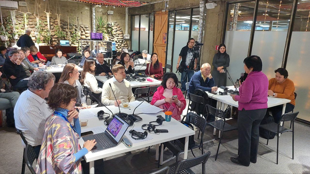 Гражданское общество: вызовы кризисного времени